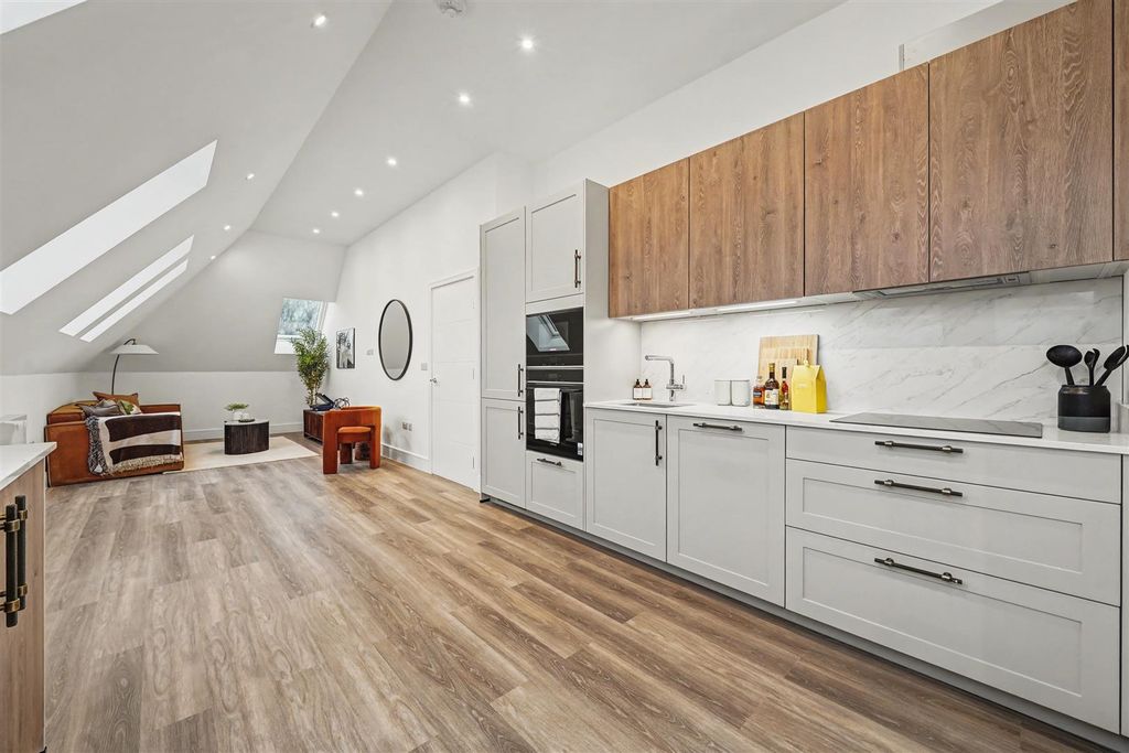 Property photo 2 of 14 1.Jpg