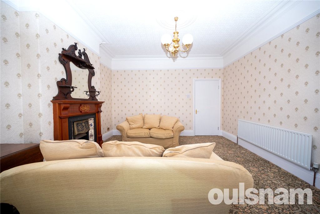 Property photo 3 of 17 Picture No. 31