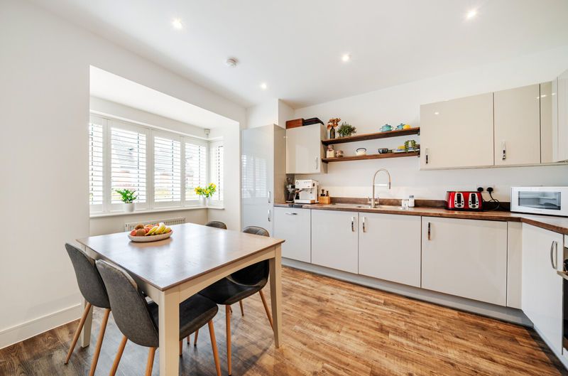 Property photo 3 of 23 Kitchen Breakfast Room Angle 1