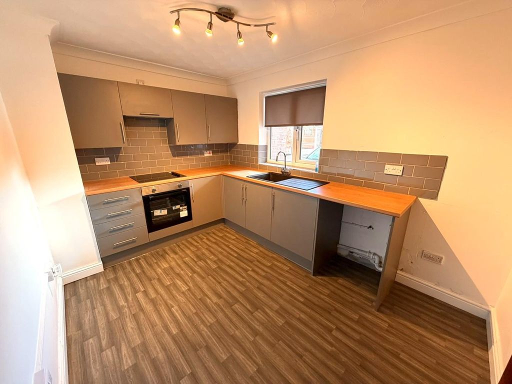 Property photo 3 of 8 Img_4683.Jpeg