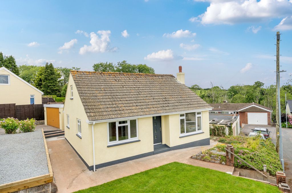 Property photo 1 of 20 1470615-1-6A358d4...