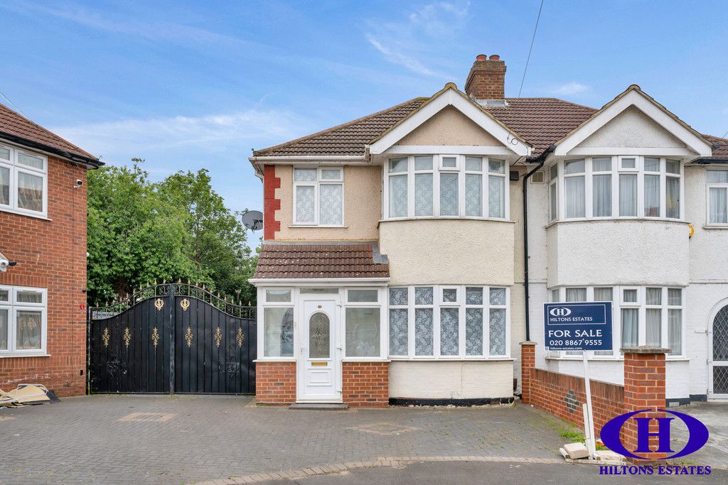 Property photo 1 of 18