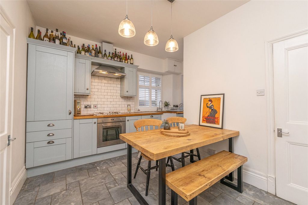 Property photo 2 of 21 Kitchen/ Diner