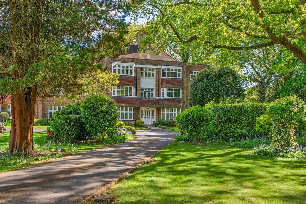 Property photo 1 of 22 1-69E61F327d004-1...