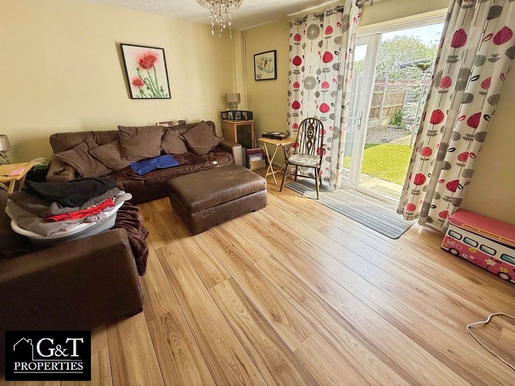 Property photo 2 of 16