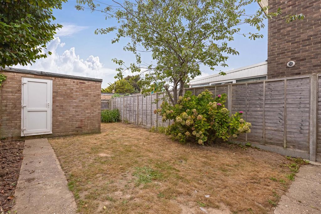 Property photo 3 of 15 Lychpole Walk_9.Jpg