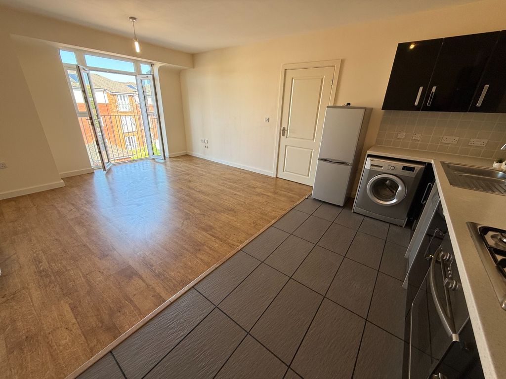 Property photo 2 of 6 4980134