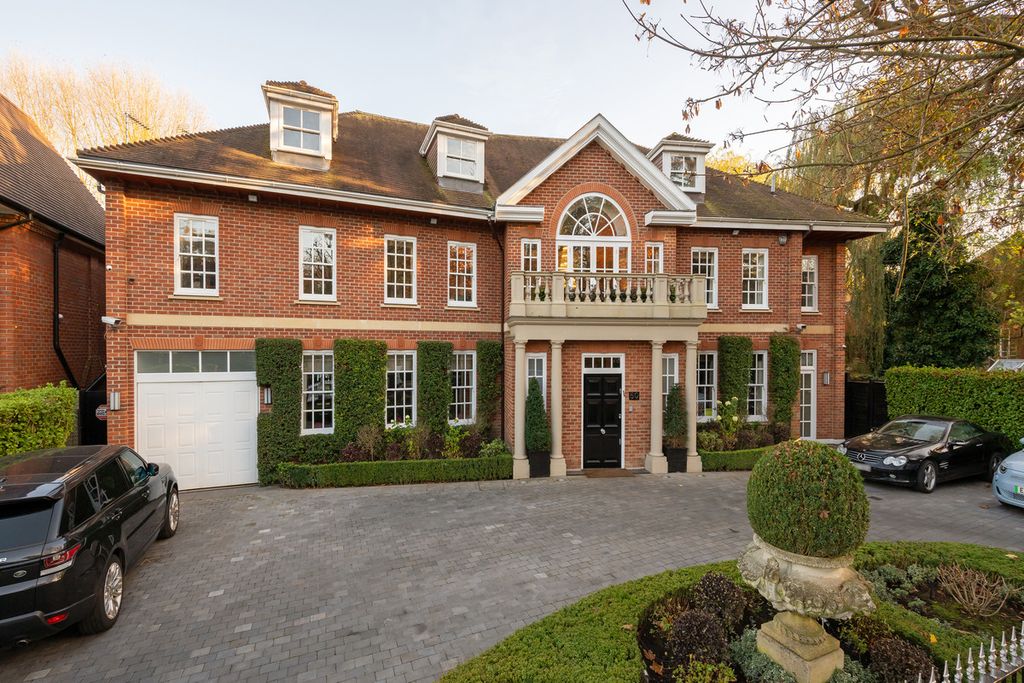 Property photo 1 of 15