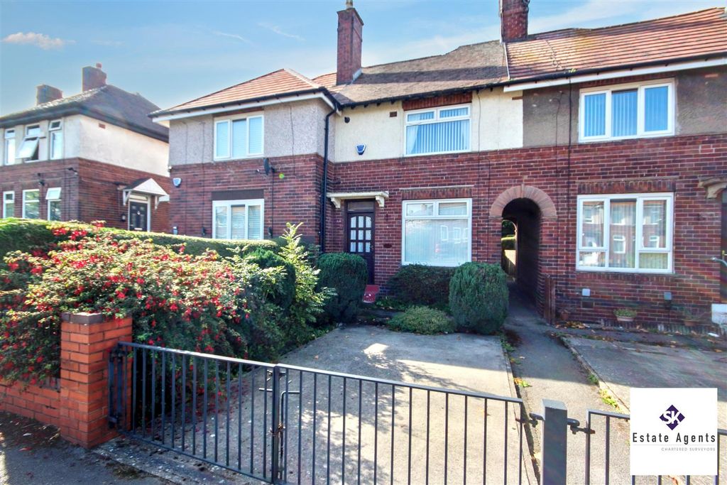 Property photo 1 of 16 Outside