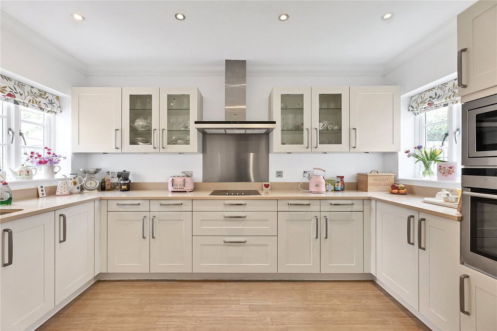 Property photo 3 of 22 Picture No. 22