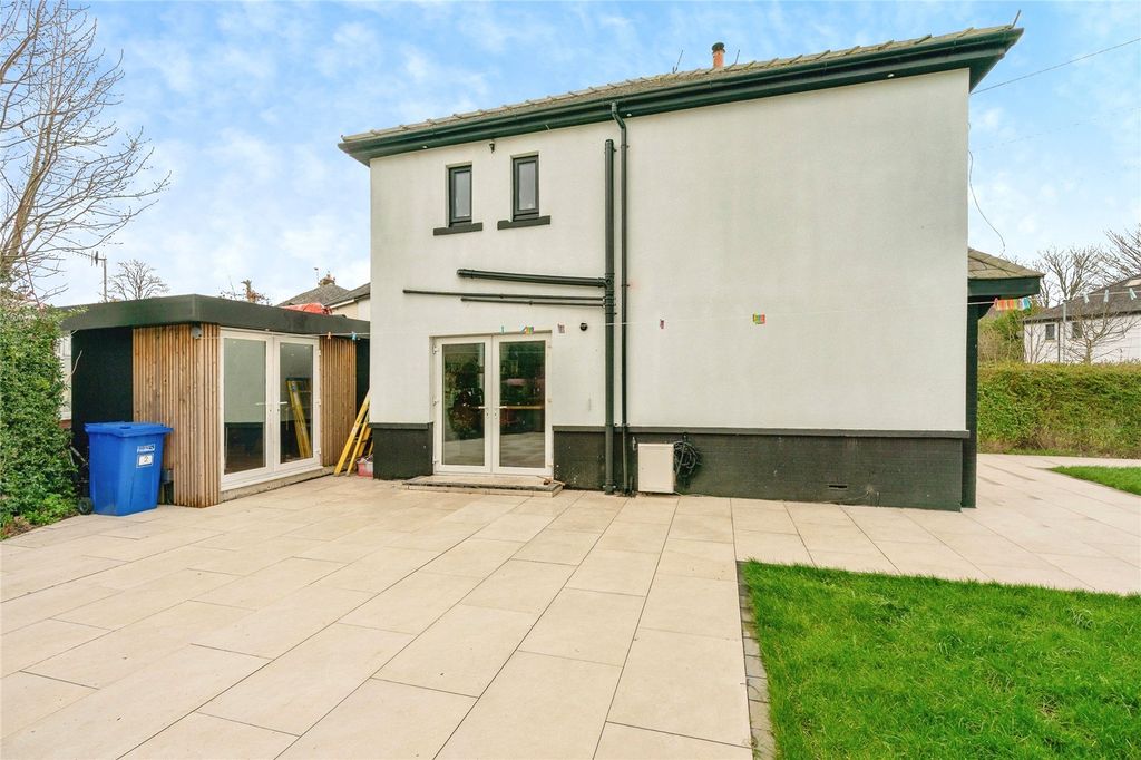 Property photo 2 of 20 Picture No. 33