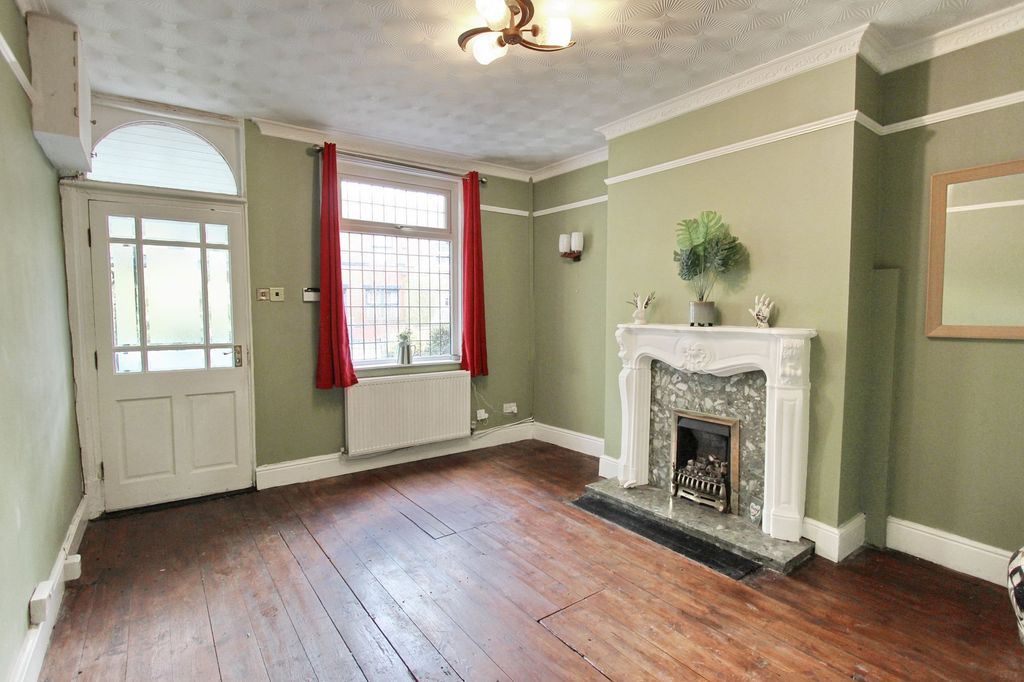 Property photo 3 of 20