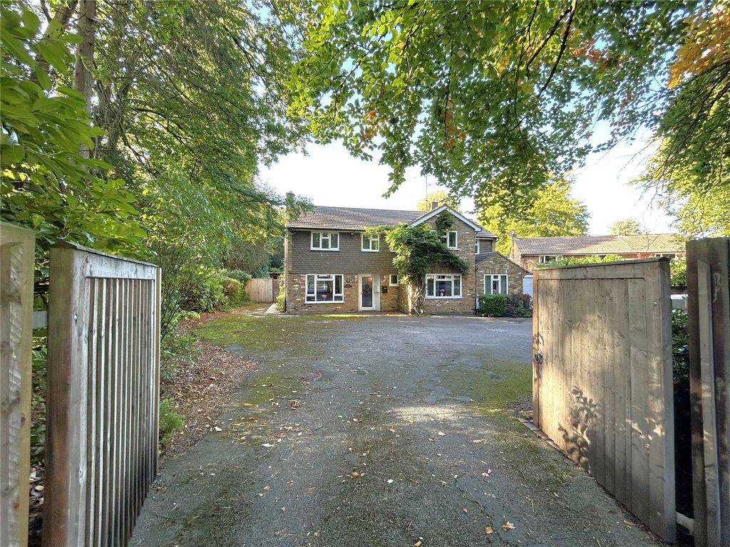 Property photo 1 of 23 Picture No. 05