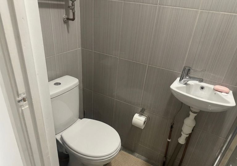 Property photo 3 of 4