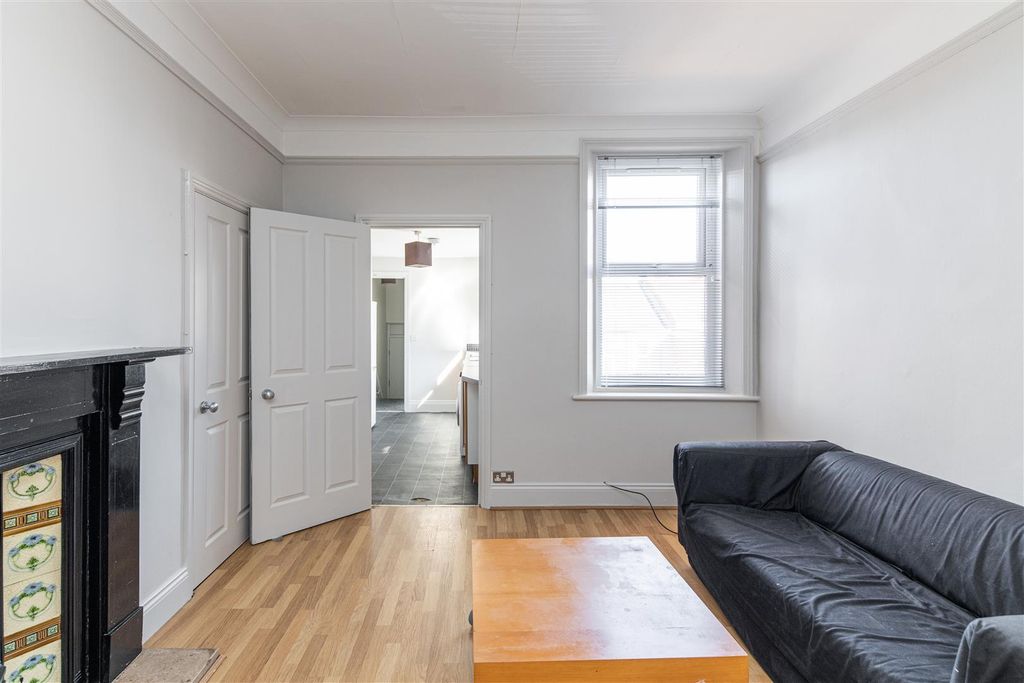 Property photo 2 of 15 Edit-9802.Jpg