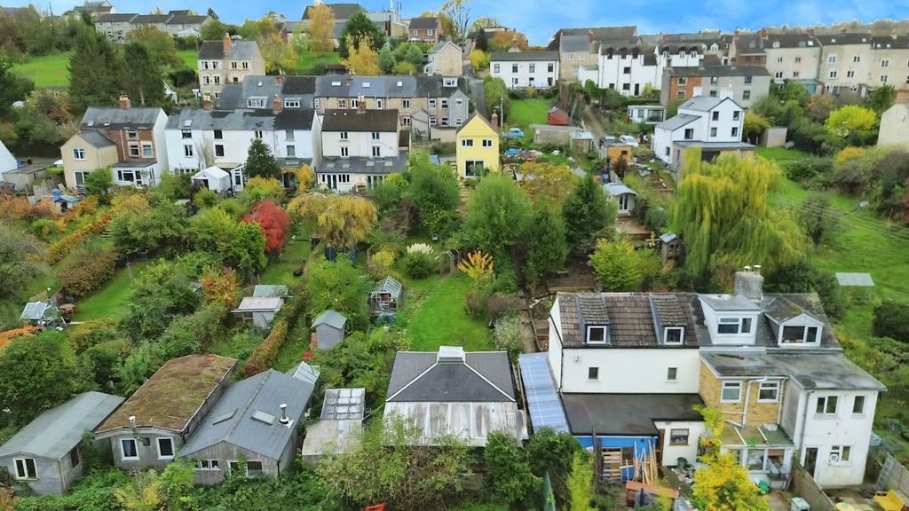 Property photo 2 of 27 Pbox-Img.Jpg