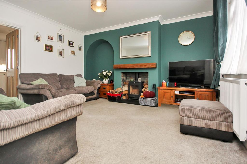 Property photo 3 of 18 Img_8933.Jpg