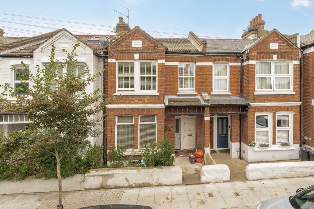 Property photo 1 of 6