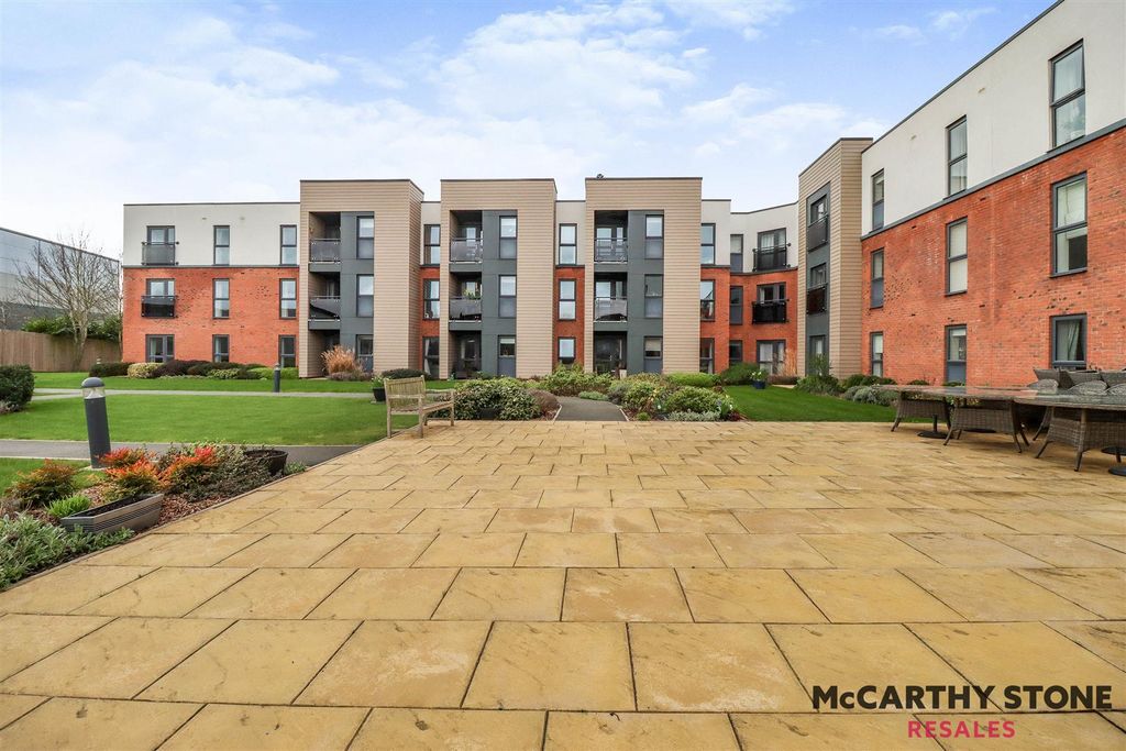 Additional image 18 of 2 bed flat for saleElizabeth Place, Trimbush Way, Market Harborough LE16