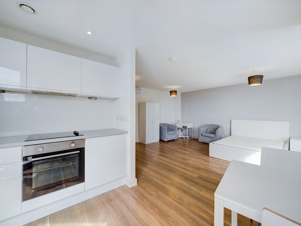 Property photo 3 of 8