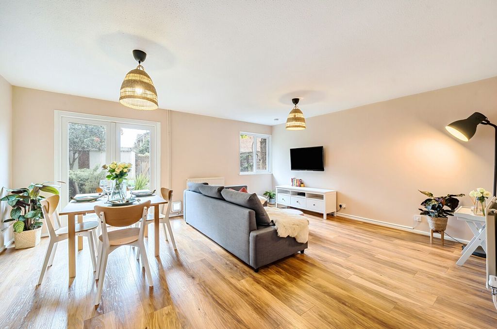 Property photo 2 of 13 Open Plan Living