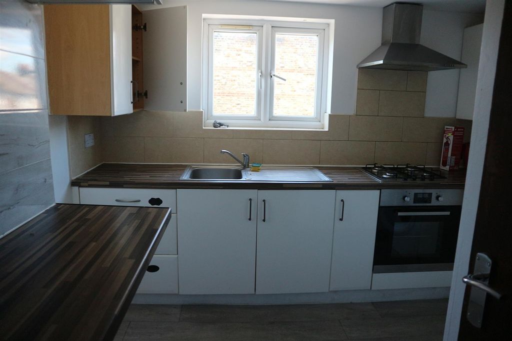 Property photo 3 of 11 Img_0589.Jpg