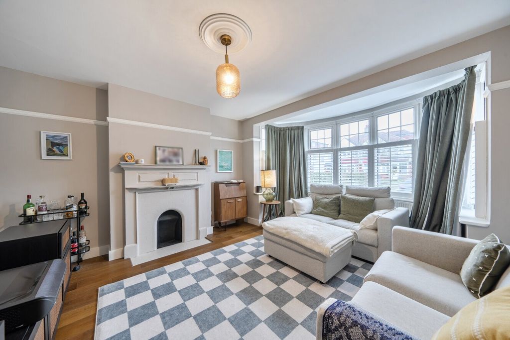 Property photo 1 of 19 1406711-11-6980Be...