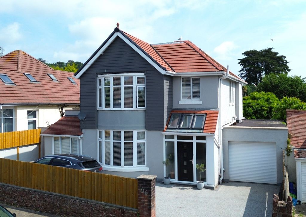 Property photo 1 of 30