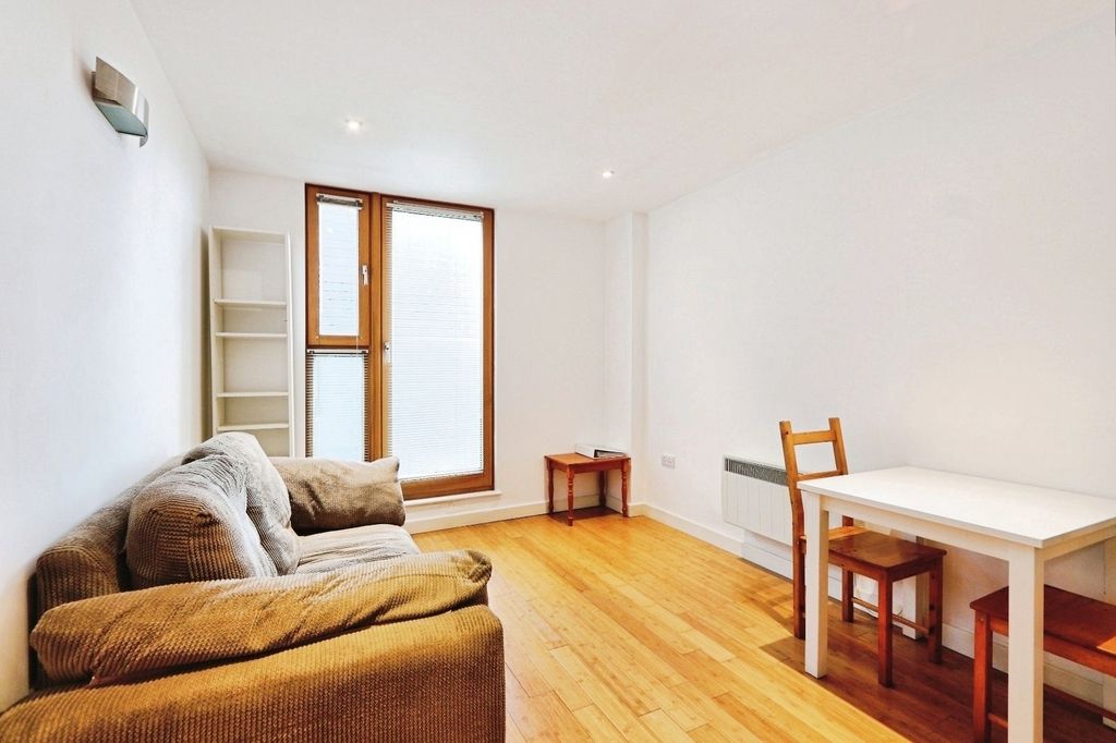 Property photo 3 of 13 Pbox-Img.Jpg