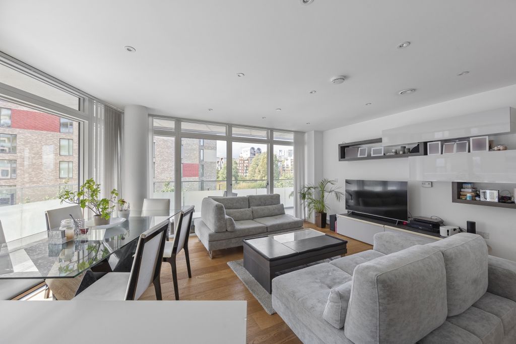 Property photo 1 of 13 094A5360