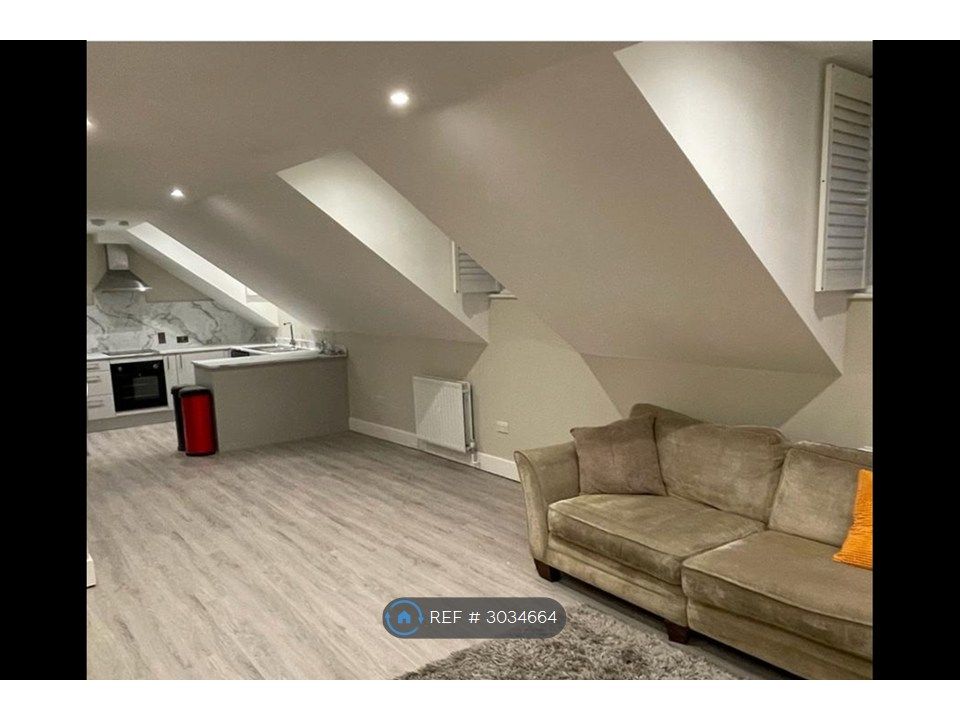 Property photo 2 of 17 Open-Plan Living/Dining Area