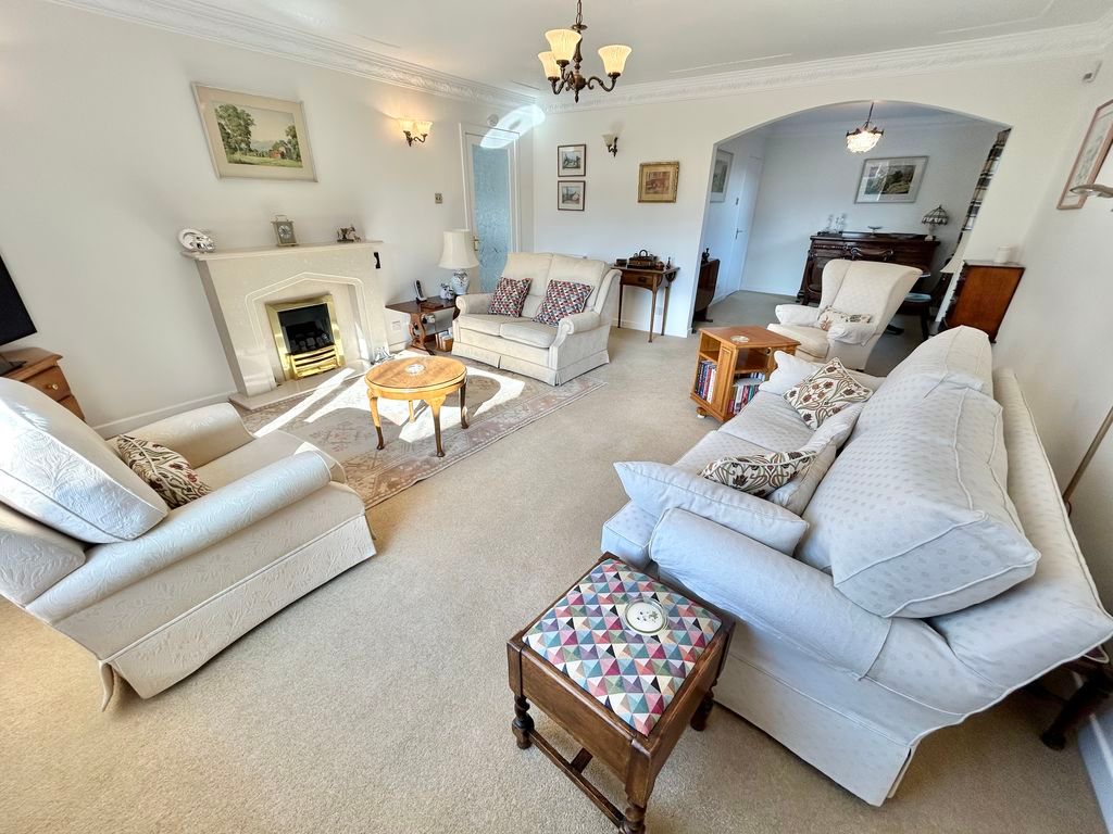 Property photo 3 of 39 Photo 3