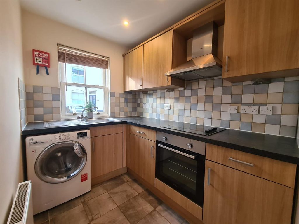 Property photo 1 of 12 Img-20251105-Wa0047.Jpg