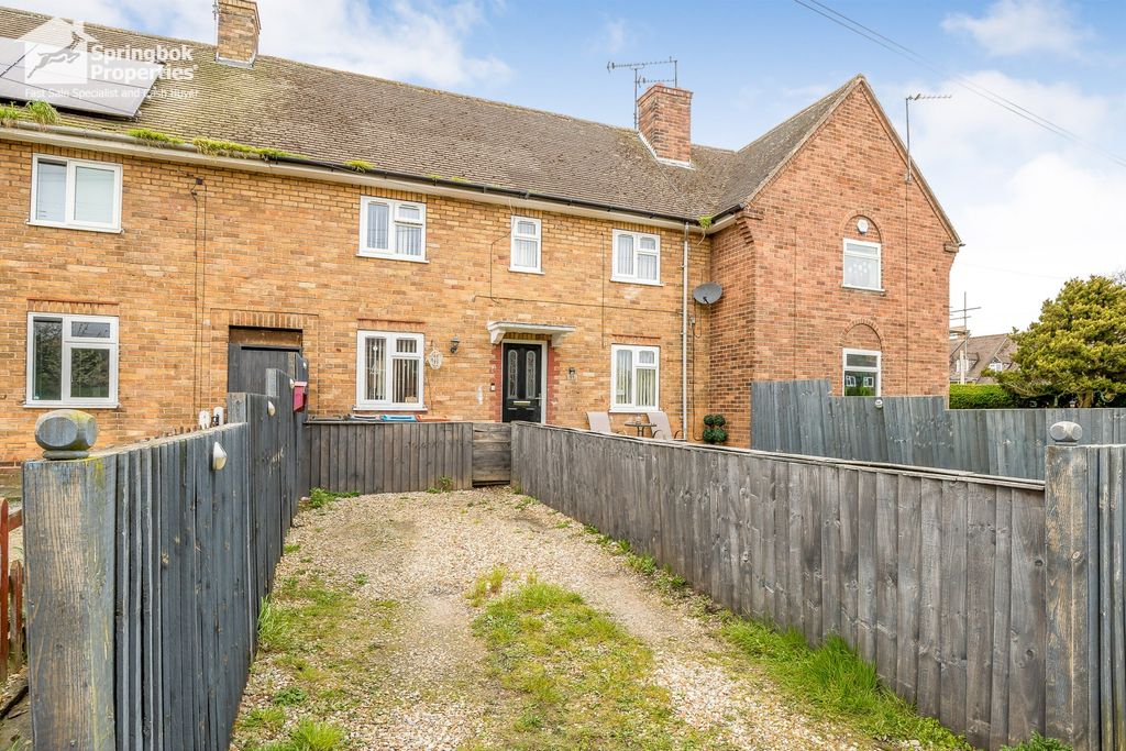 Property photo 1 of 15 Front View