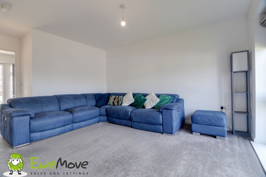 Property photo 3 of 15 Osier Grove By Ben Brind Ewemove Sales &amp; Lettings-