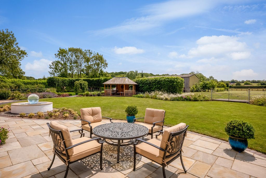 Additional image 33 of 6 bed equestrian for saleFosse Way, Ettington, Stratford-Upon-Avon Warwickshire CV37