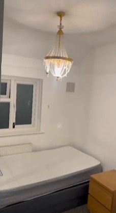 Property photo 1 of 2