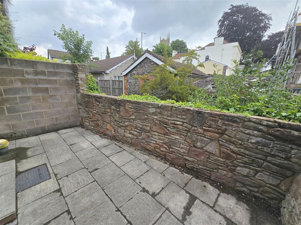 Property photo 2 of 5 Courtyard Style Rear Garden