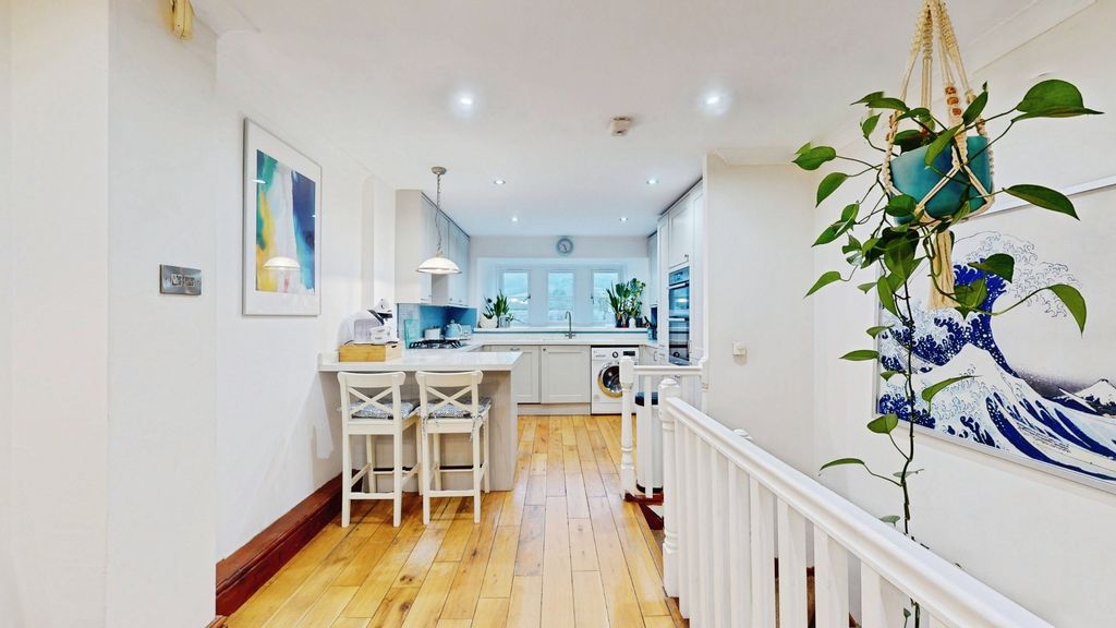 Property photo 1 of 15 Pbox-Img.Jpg