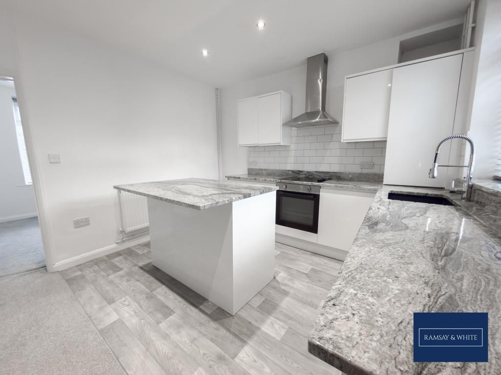 Property photo 3 of 14 Photo 3