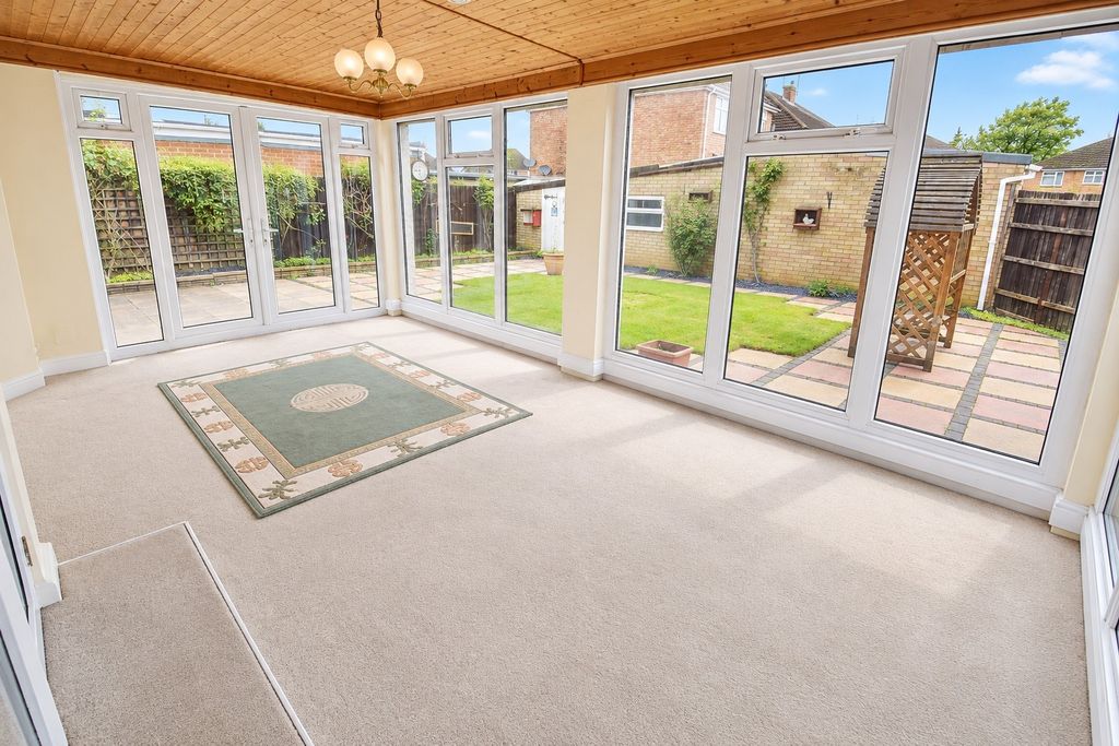 Property photo 2 of 10 5900521