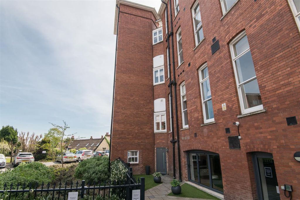 Additional image 26 of 2 bed flat for saleSouthernhay East, Exeter EX1