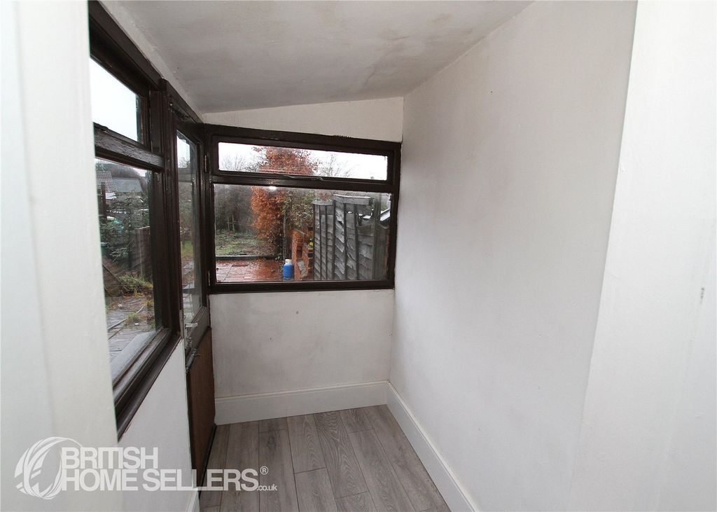 Property photo 2 of 14 Picture No. 07