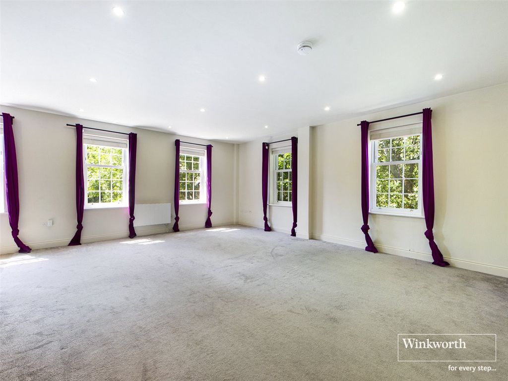 Property photo 3 of 10 Picture No. 15