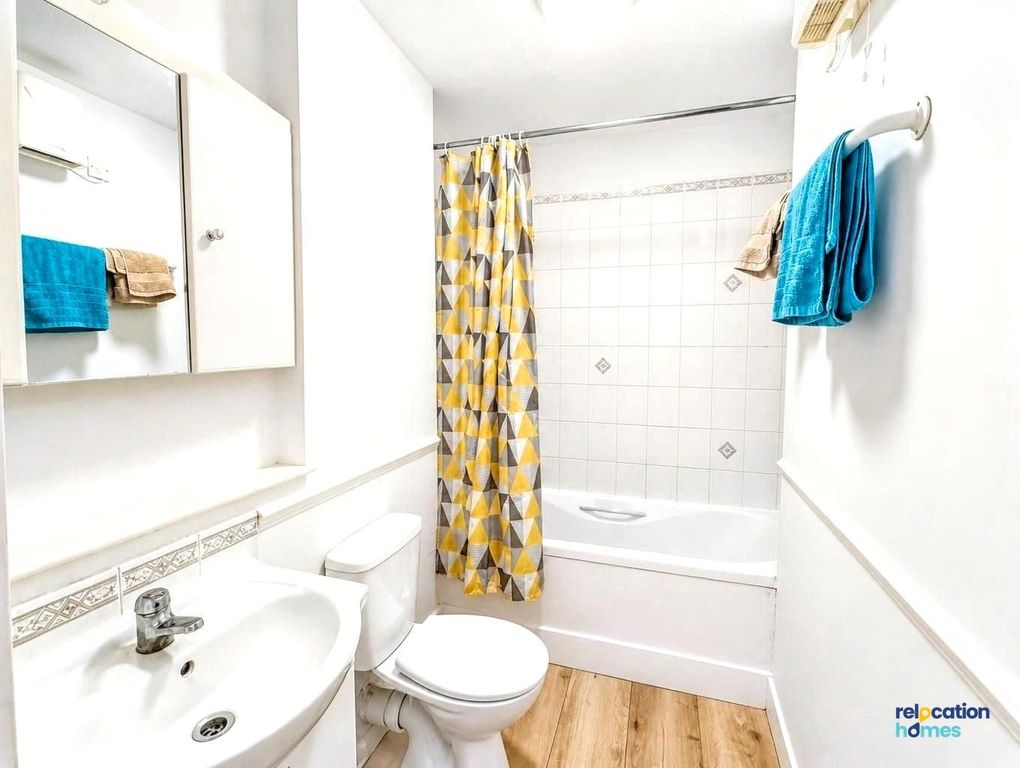 Property photo 2 of 6