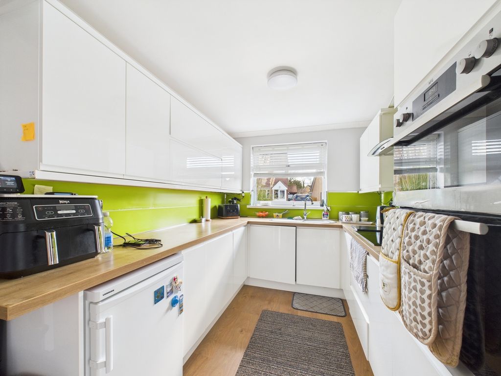 Property photo 2 of 16