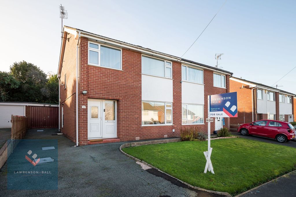 Property photo 1 of 16 The Property