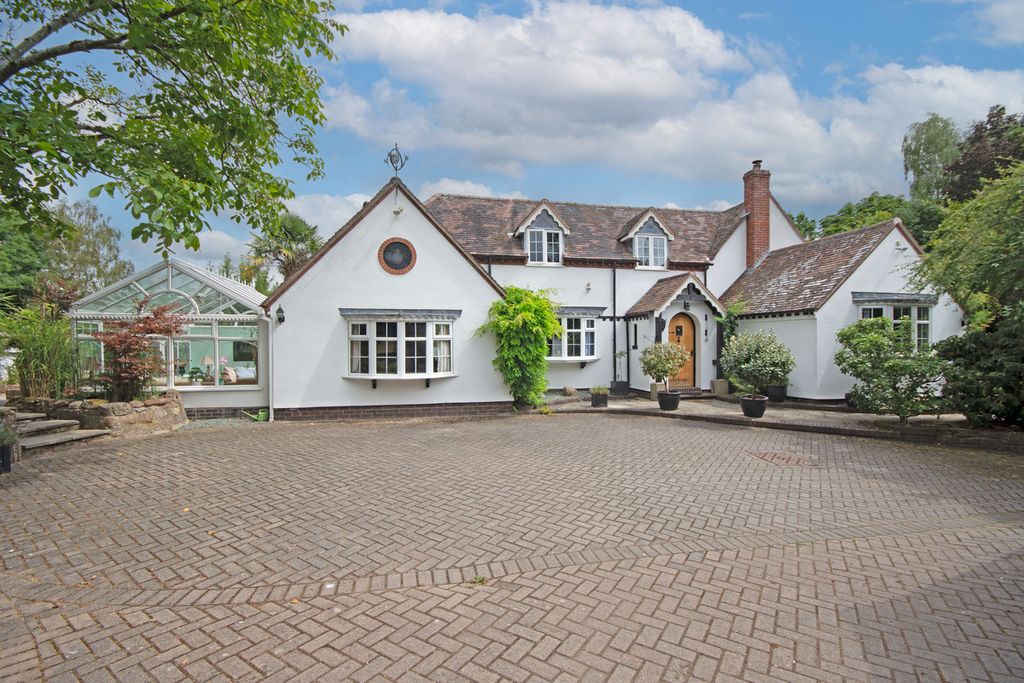 Property photo 1 of 37