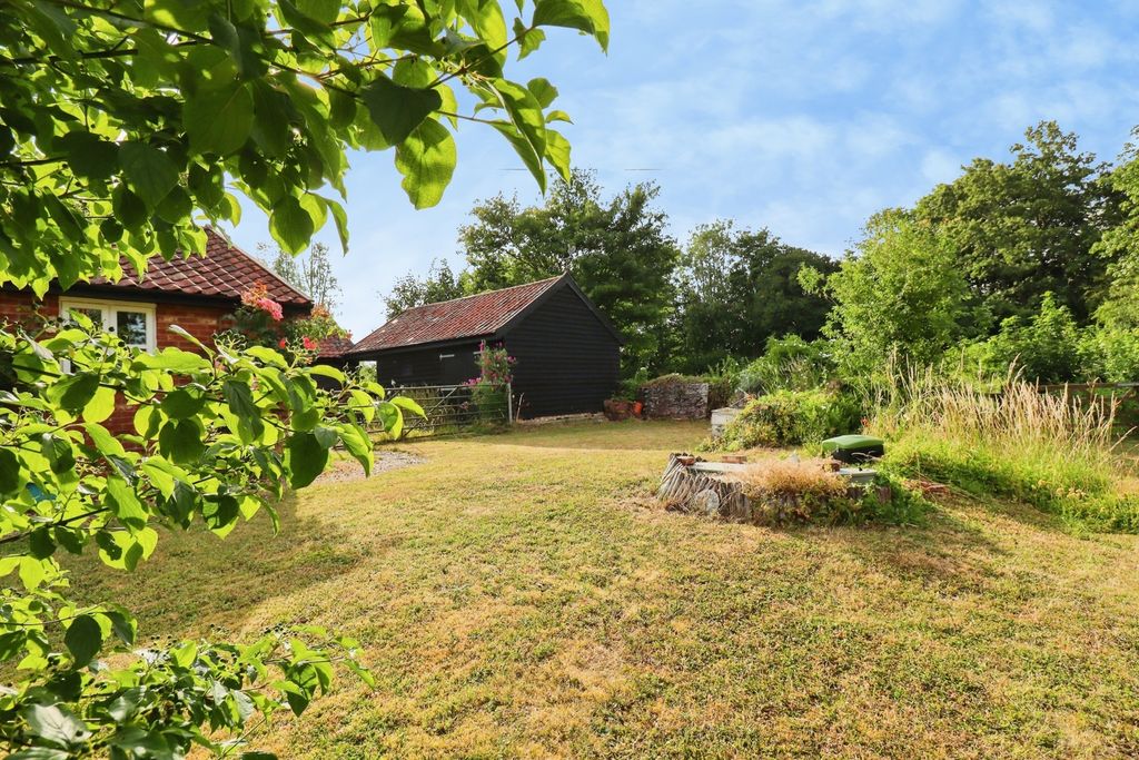 Property photo 3 of 30 Pbox-Img.Jpg
