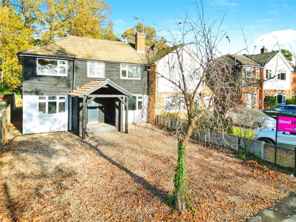 Property photo 1 of 28 Picture No. 35